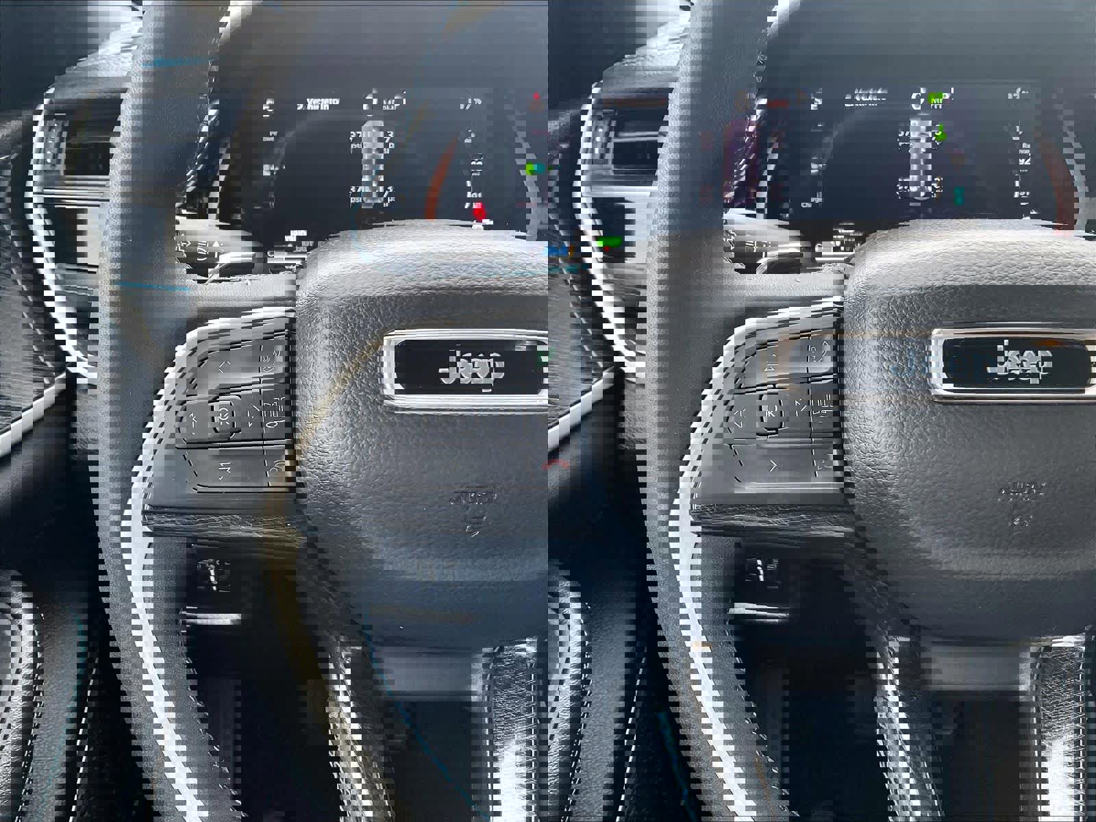 Used 2023 Jeep Grand Cherokee Trailhawk image 22