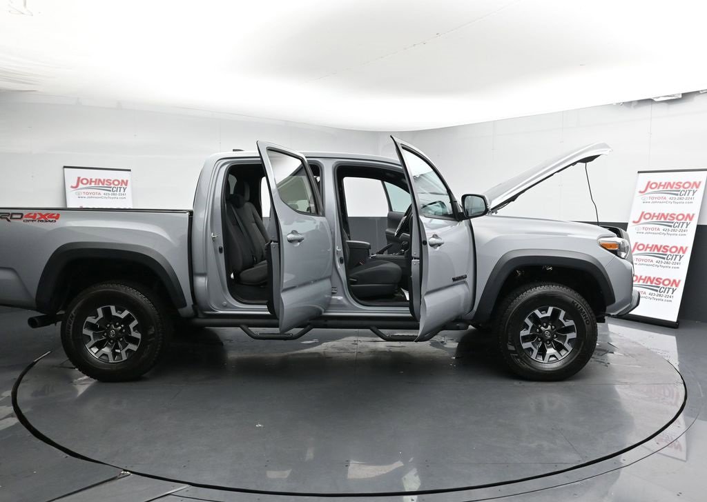 Used 2019 Toyota Tacoma TRD Off-Road image 43