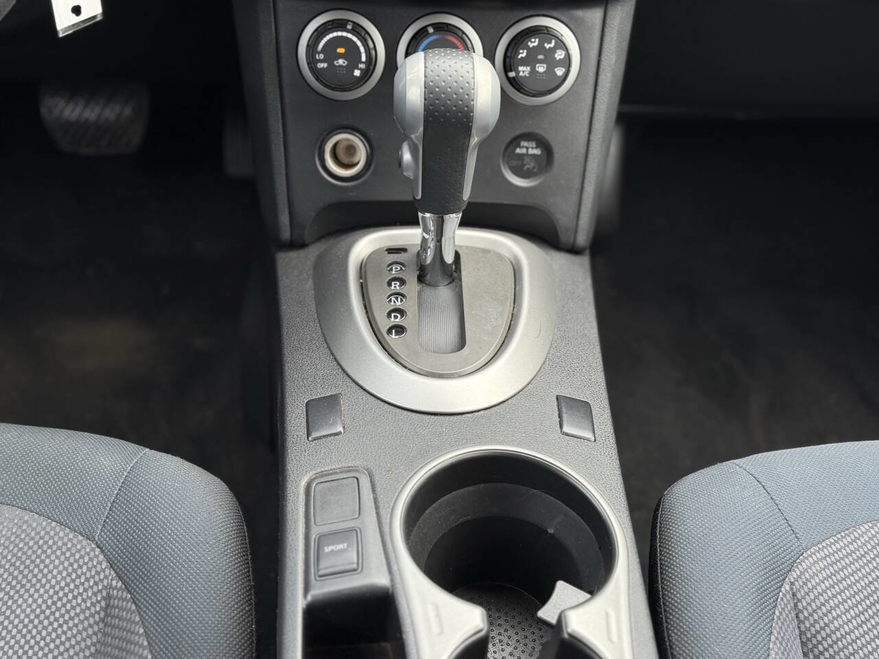 Used 2014 Nissan Rogue S w/ Convenience Package image 18