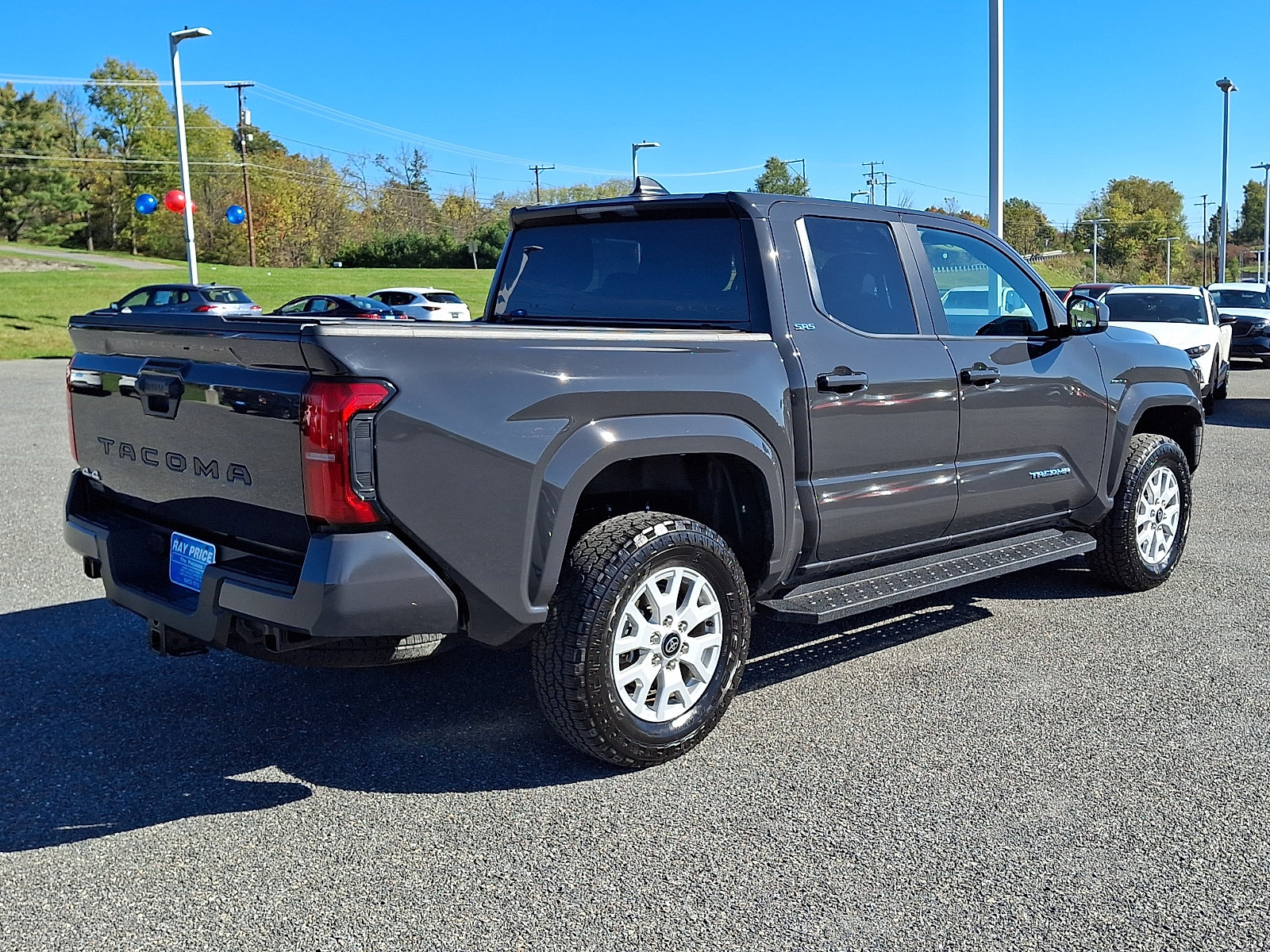 Used 2026 Toyota Tacoma SR5 AWD/4WD image 7