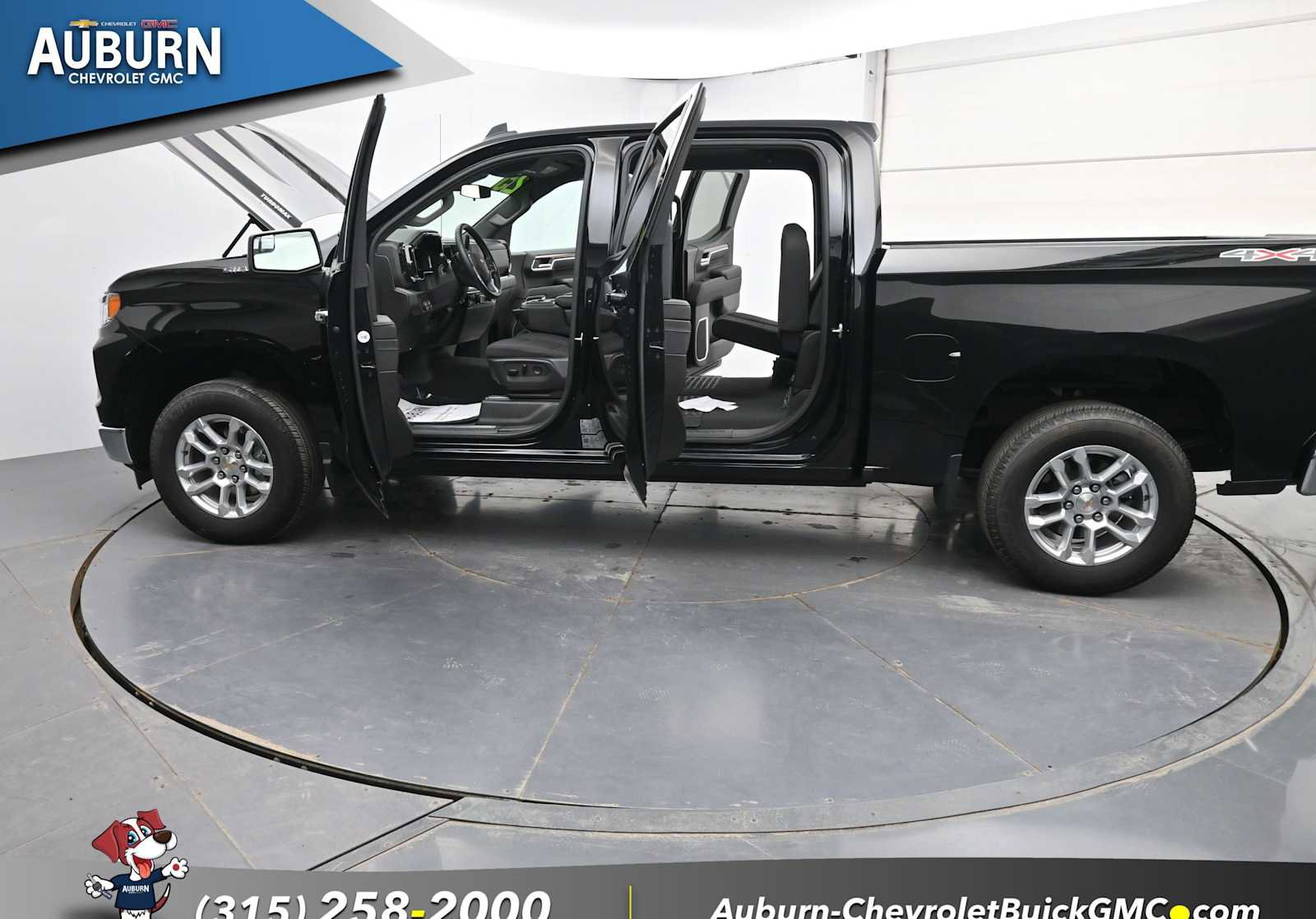 Used 2025 Chevrolet Silverado 1500 LT image 37