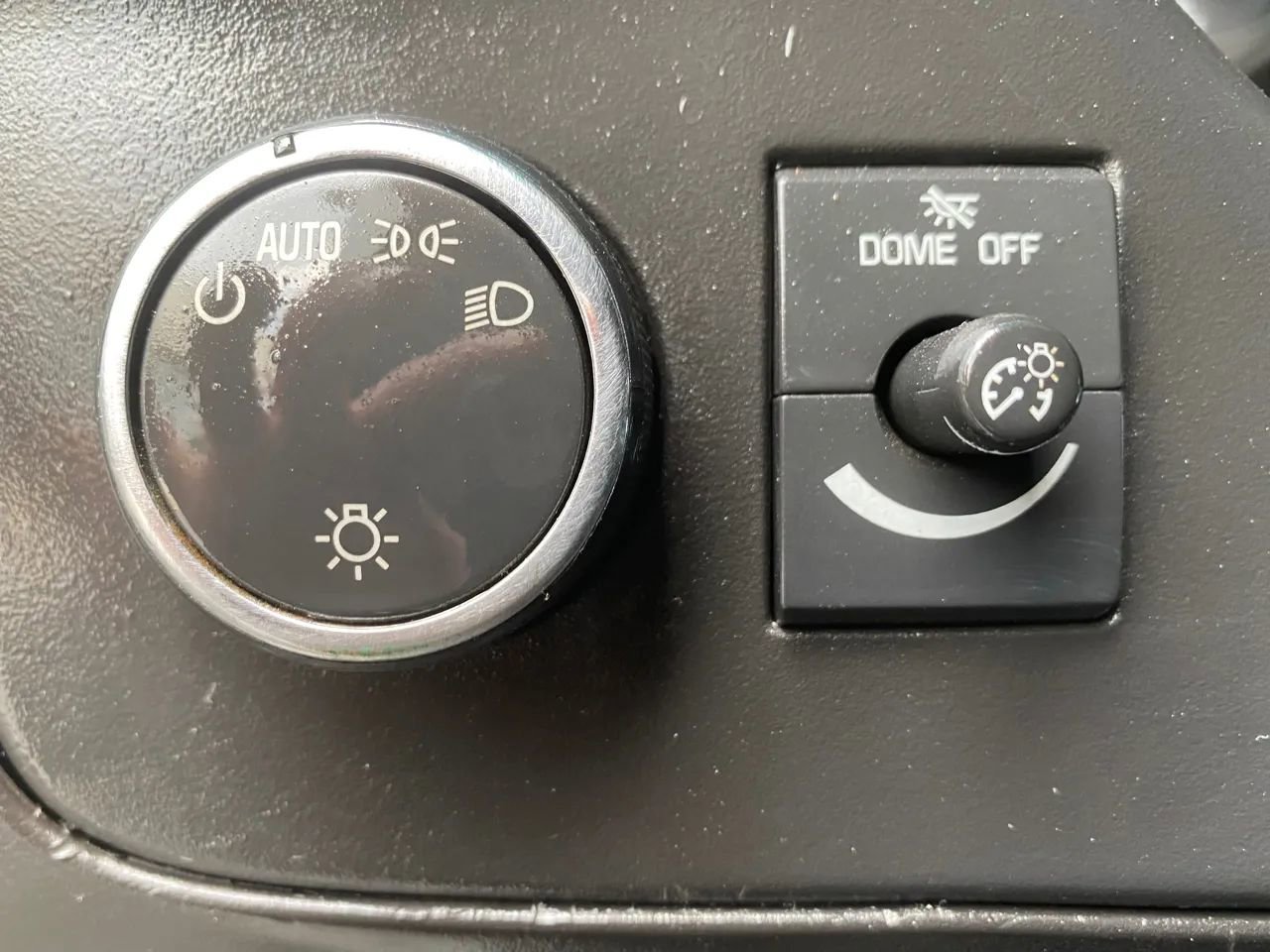 Used 2008 Chevrolet Express 3500 image 17