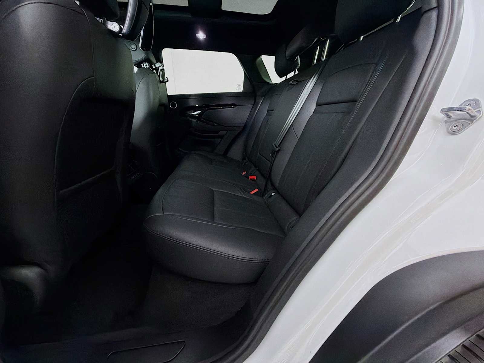 Used 2025 Land Rover Range Rover Evoque S AWD/4WD image 23