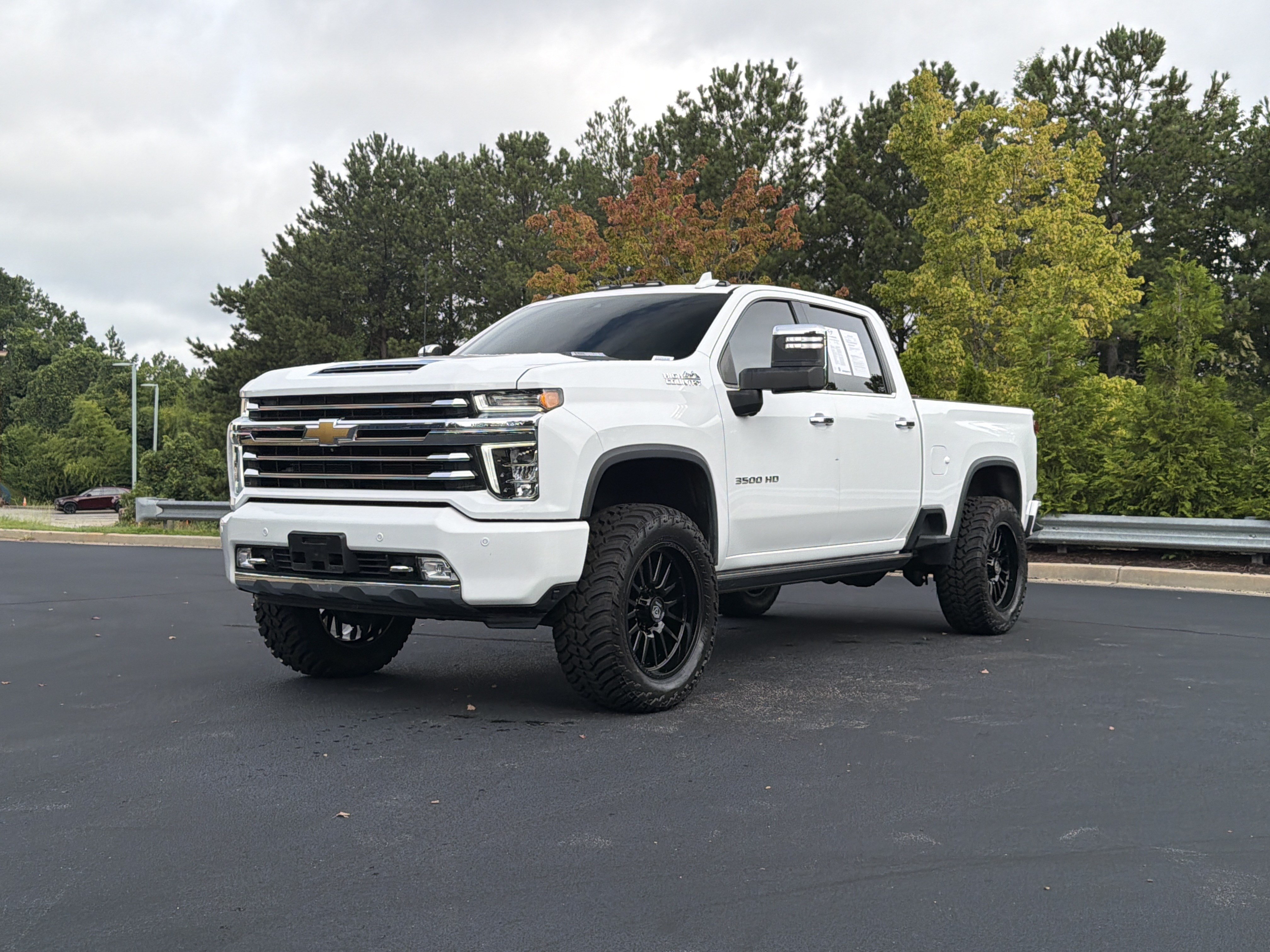 Used 2022 Chevrolet Silverado 3500 High Country w/ Z71 Off-Road Package AWD/4WD image 15