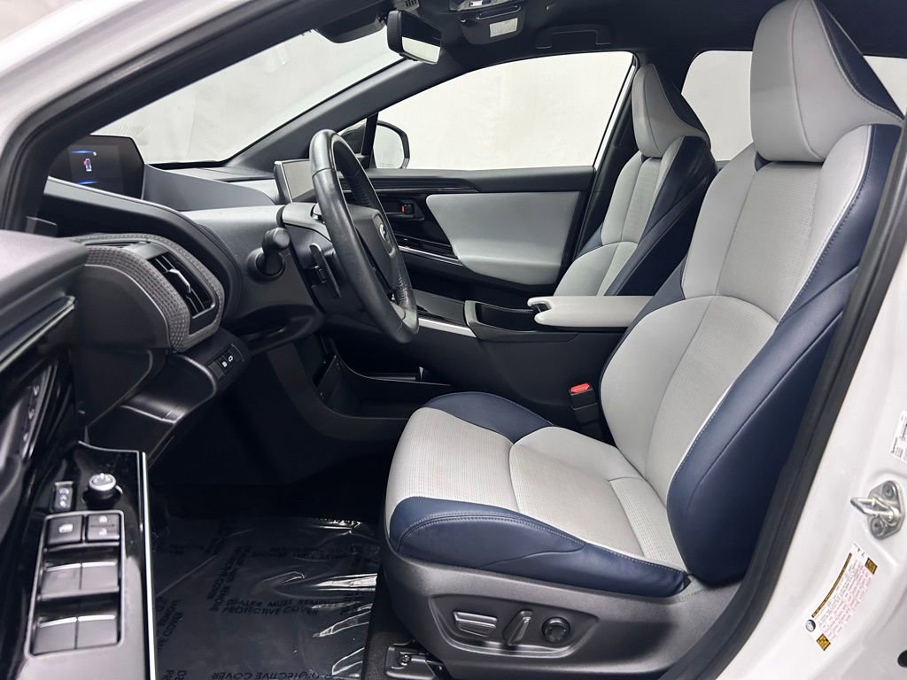 Used 2023 Subaru Solterra AWD image 13