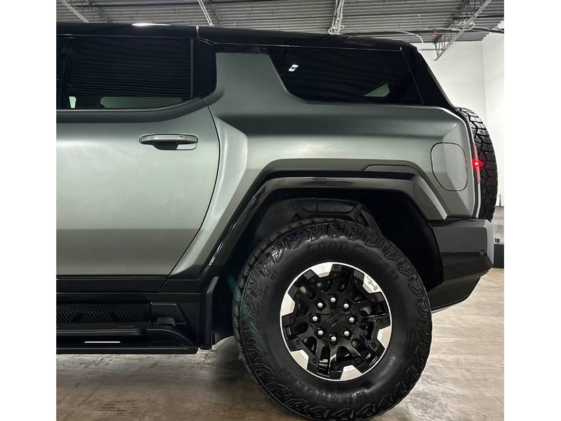 Used 2024 GMC Hummer EV 3X w/ Extreme Off-Road Package AWD/4WD image 10