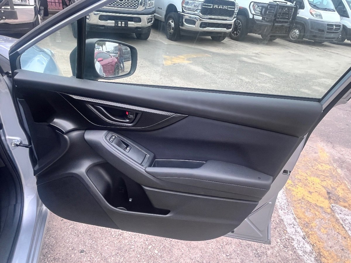 Used 2019 Subaru Impreza 2.0i w/ Eyesight AWD/4WD image 13