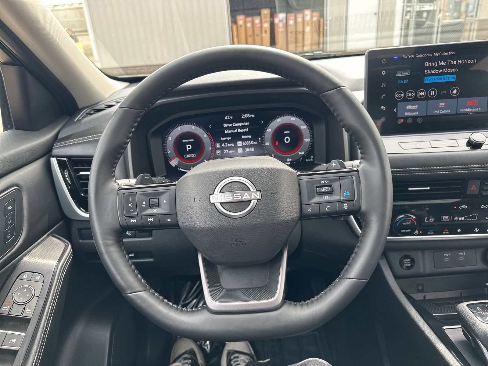 Used 2025 Nissan Rogue SL w/ SL Premium Package AWD/4WD image 42