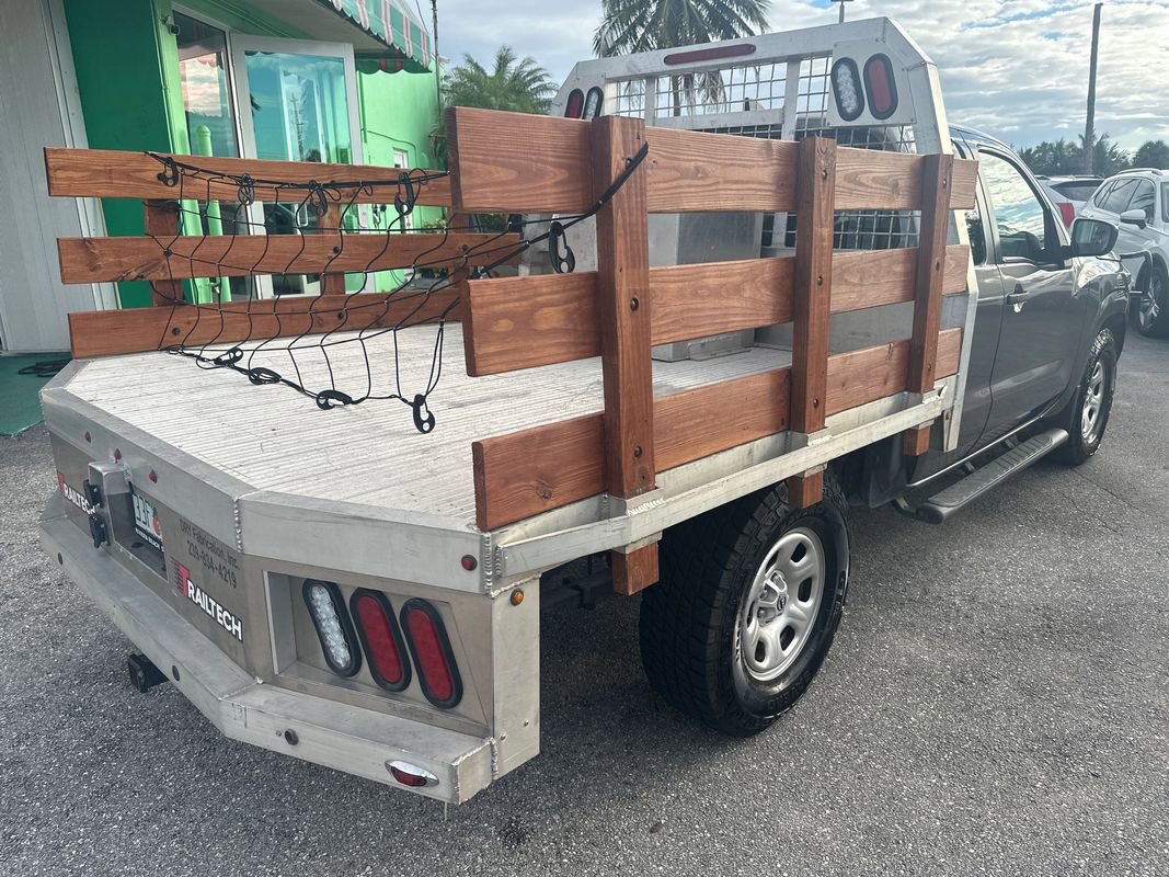 Used 2022 Nissan Frontier S w/ Technology Package image 6