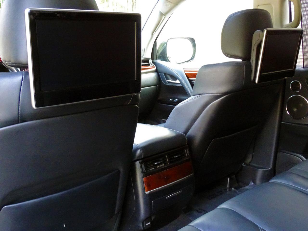 Used 2019 Lexus LX 570 4WD w/ Luxury Package image 29