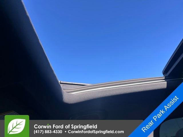 Used 2023 Chevrolet TrailBlazer RS w/ Sun and Liftgate Package image 12