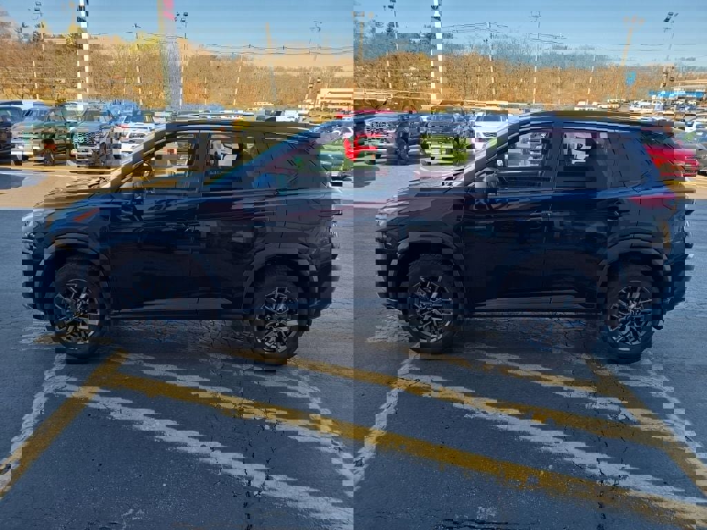 Certified 2023 Nissan Rogue S image 8