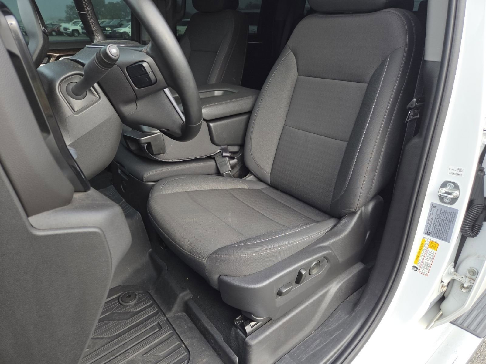 Used 2025 GMC Sierra 2500 SLE w/ SLE Value Package; image 31