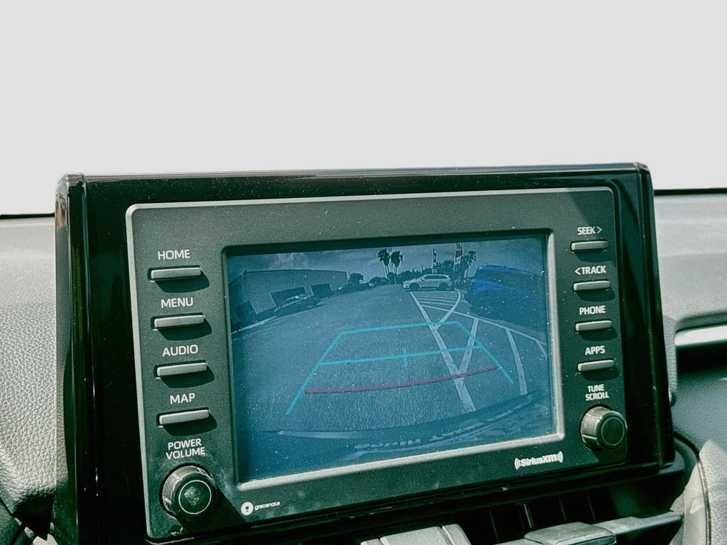 Used 2022 Toyota RAV4 XLE w/ Convenience Package FWD image 16