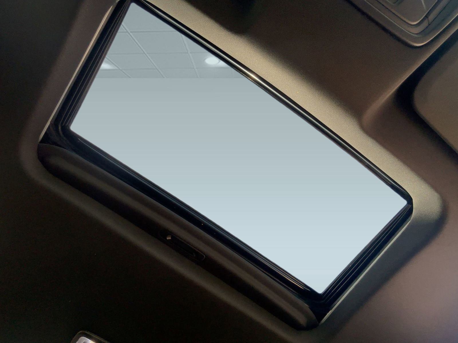 Used 2022 Chevrolet Silverado 2500 High Country w/ Z71 Off-Road Package image 15