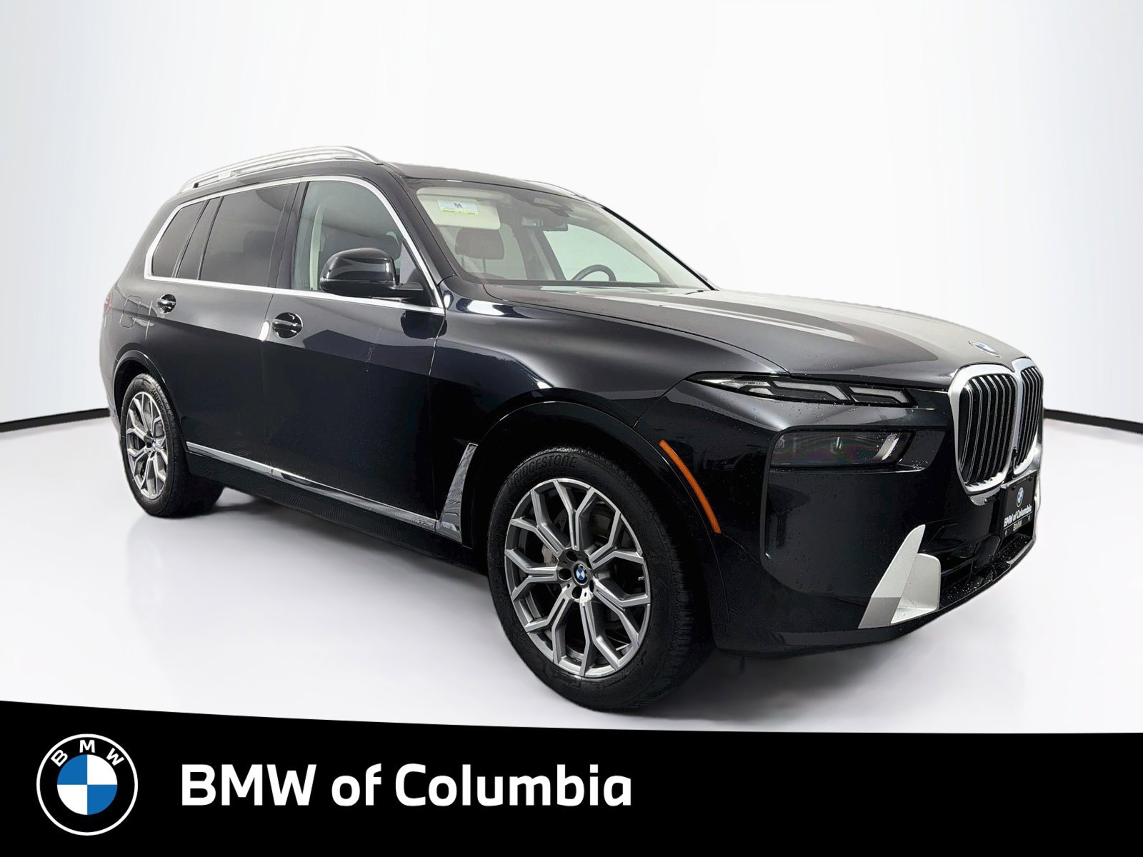 Certified 2025 BMW X7 xDrive40i w/ Climate Comfort Package AWD/4WD image 1