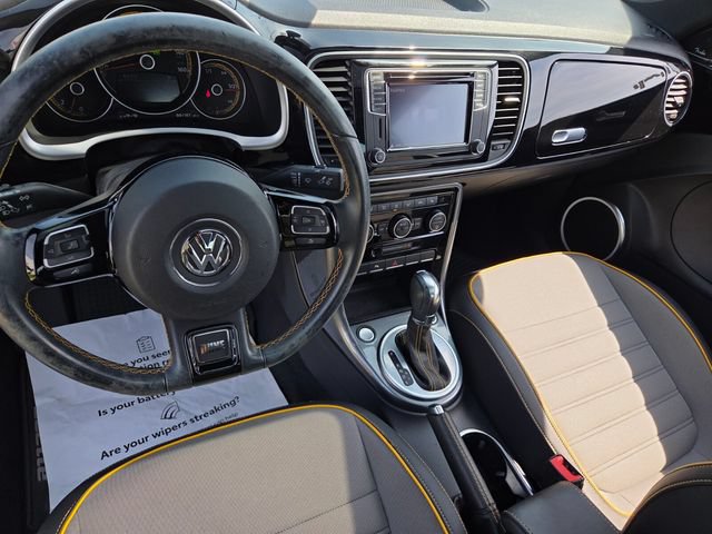 Used 2017 Volkswagen Beetle 1.8T Dune FWD image 9