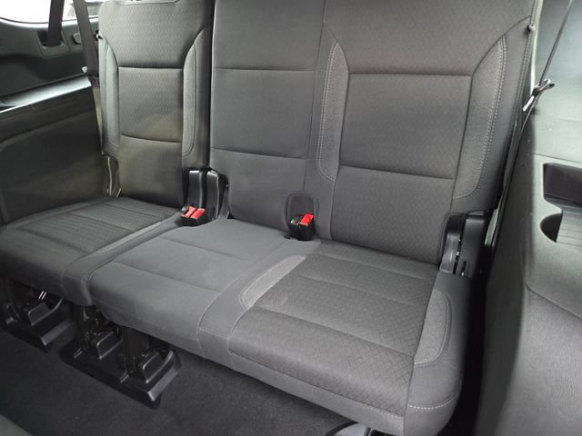 Certified 2025 Chevrolet Suburban LS RWD image 11