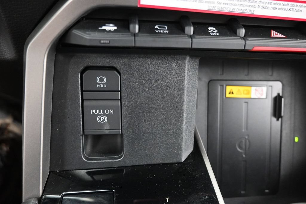 Used 2024 Toyota Tundra Limited AWD/4WD image 34