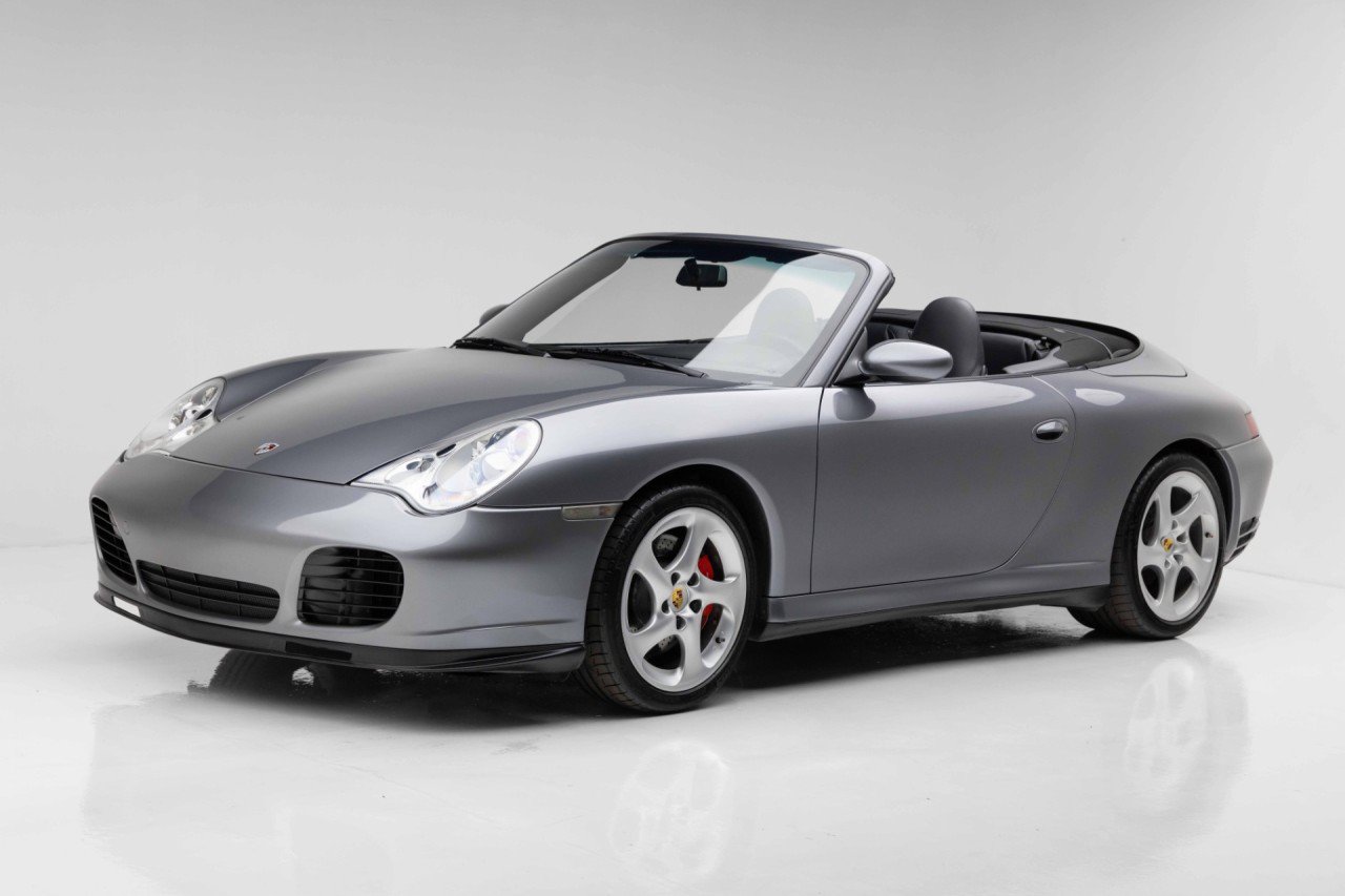 Used 2004 Porsche 911 Carrera 4 AWD/4WD image 9