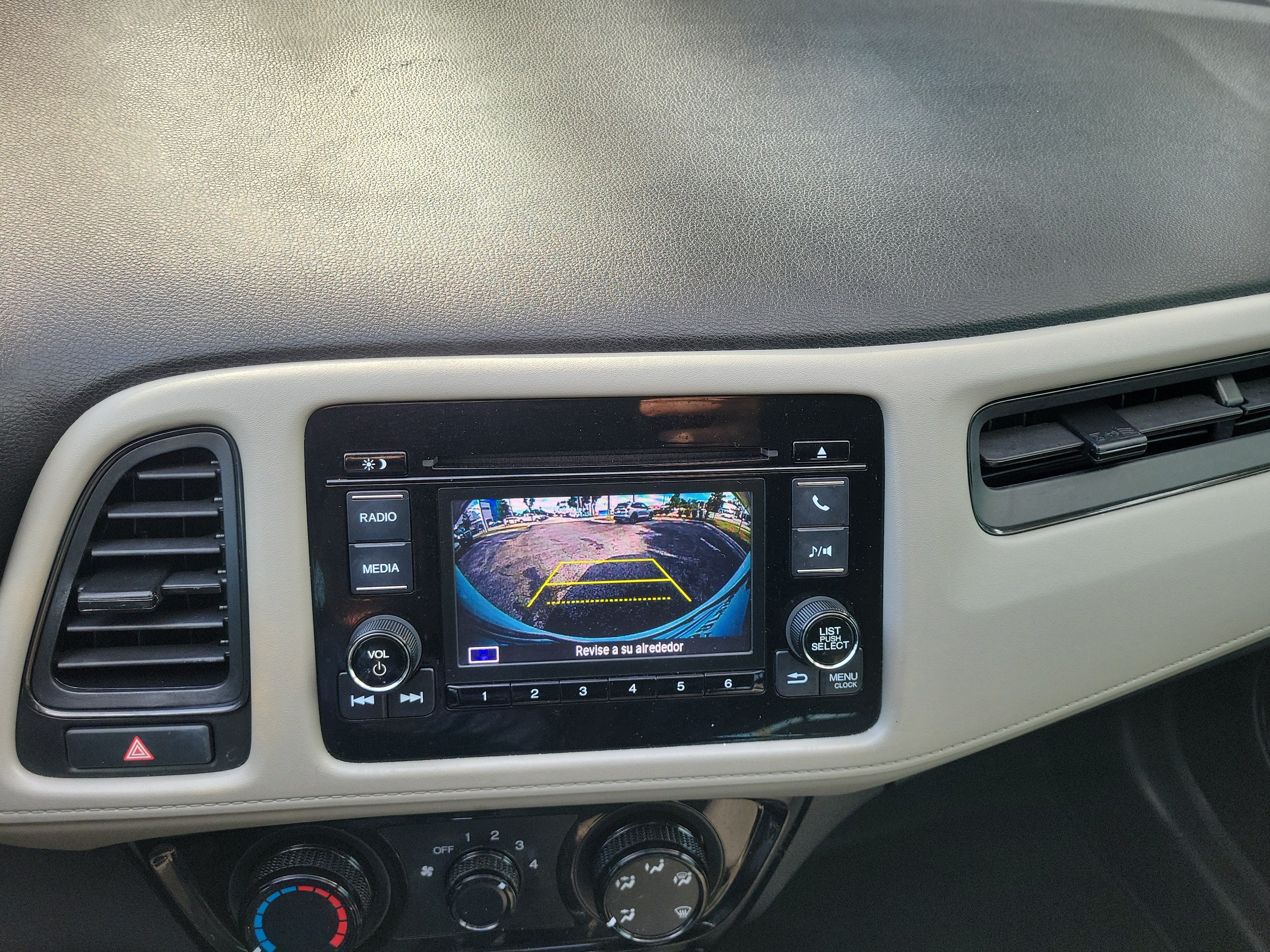 Used 2022 Honda HR-V LX image 22