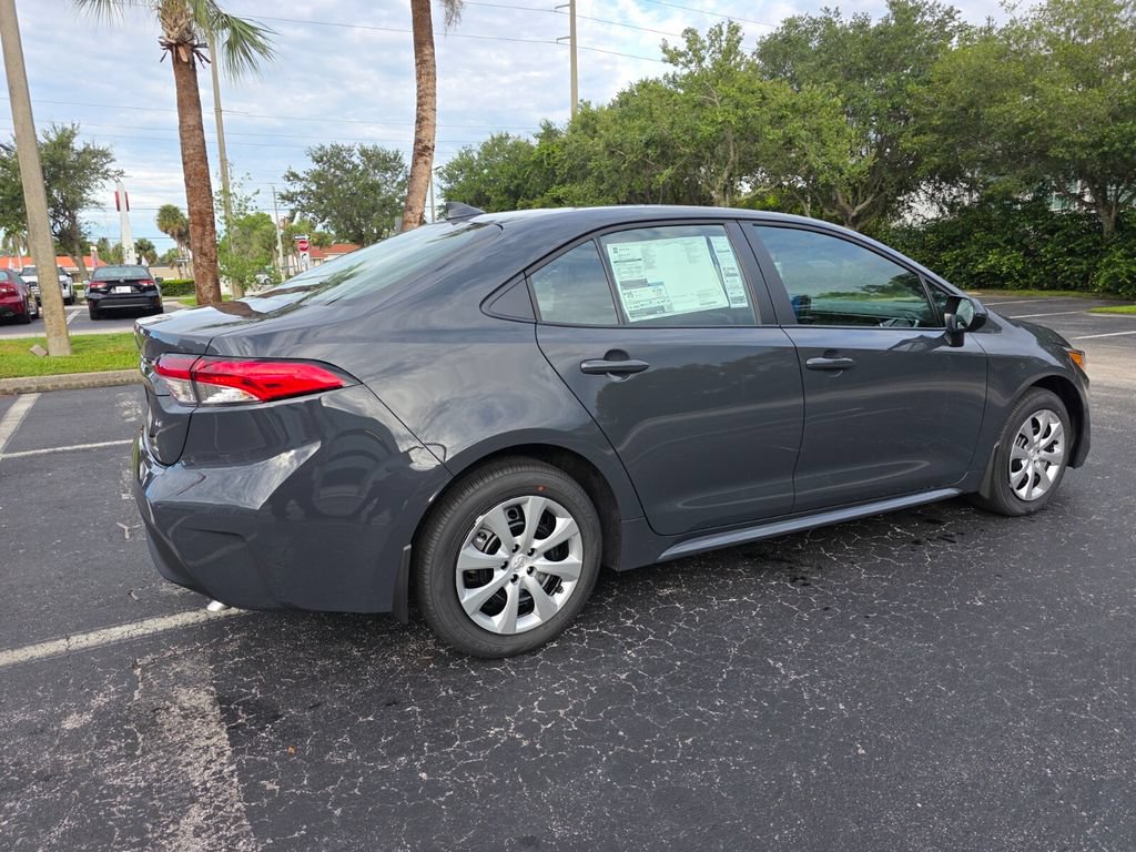 Used 2026 Toyota Corolla LE FWD image 11