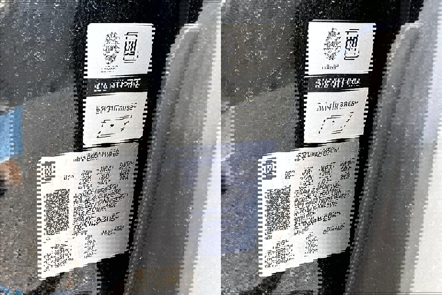 Used 2023 GMC Acadia SLT image 19