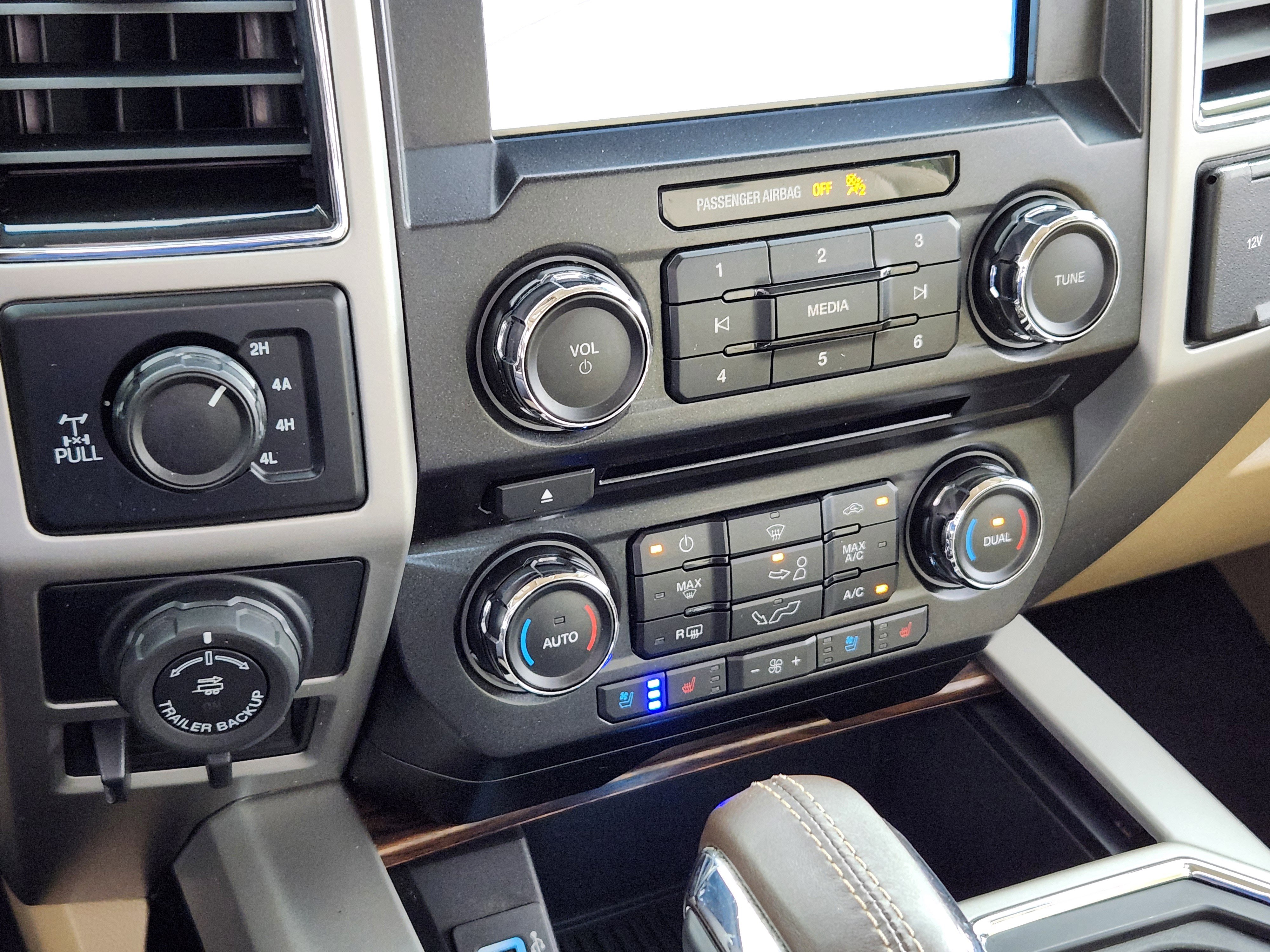 Used 2018 Ford F150 Lariat AWD/4WD image 24