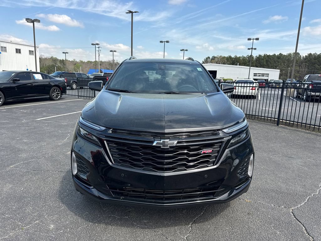 Used 2024 Chevrolet Equinox RS AWD/4WD image 3