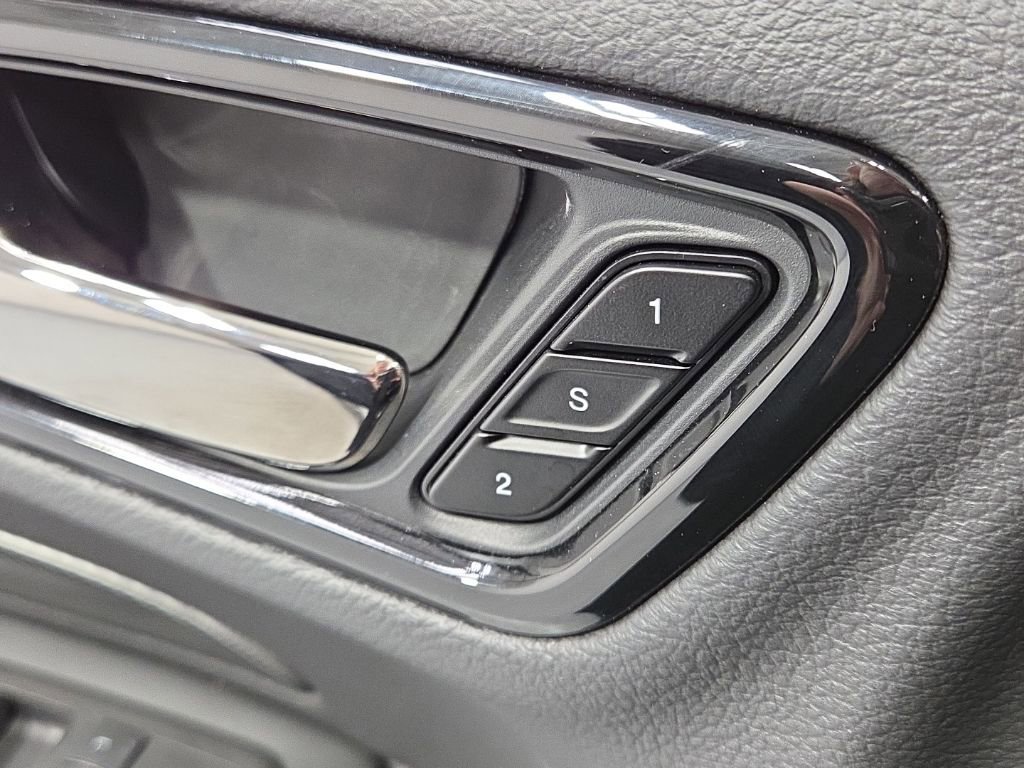 Used 2024 Dodge Durango GT AWD/4WD image 34