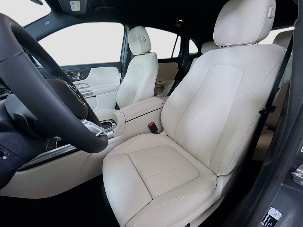 Used 2026 Mercedes-Benz GLA 250 4MATIC image 12