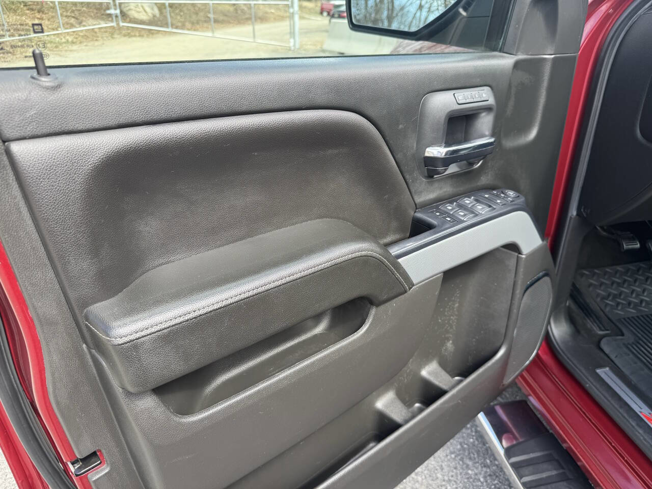 Used 2018 Chevrolet Silverado 1500 LTZ Z71 AWD/4WD image 23