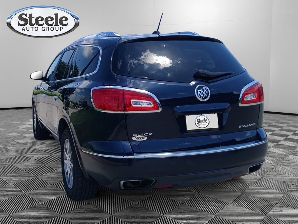 Used 2015 Buick Enclave Leather FWD image 2