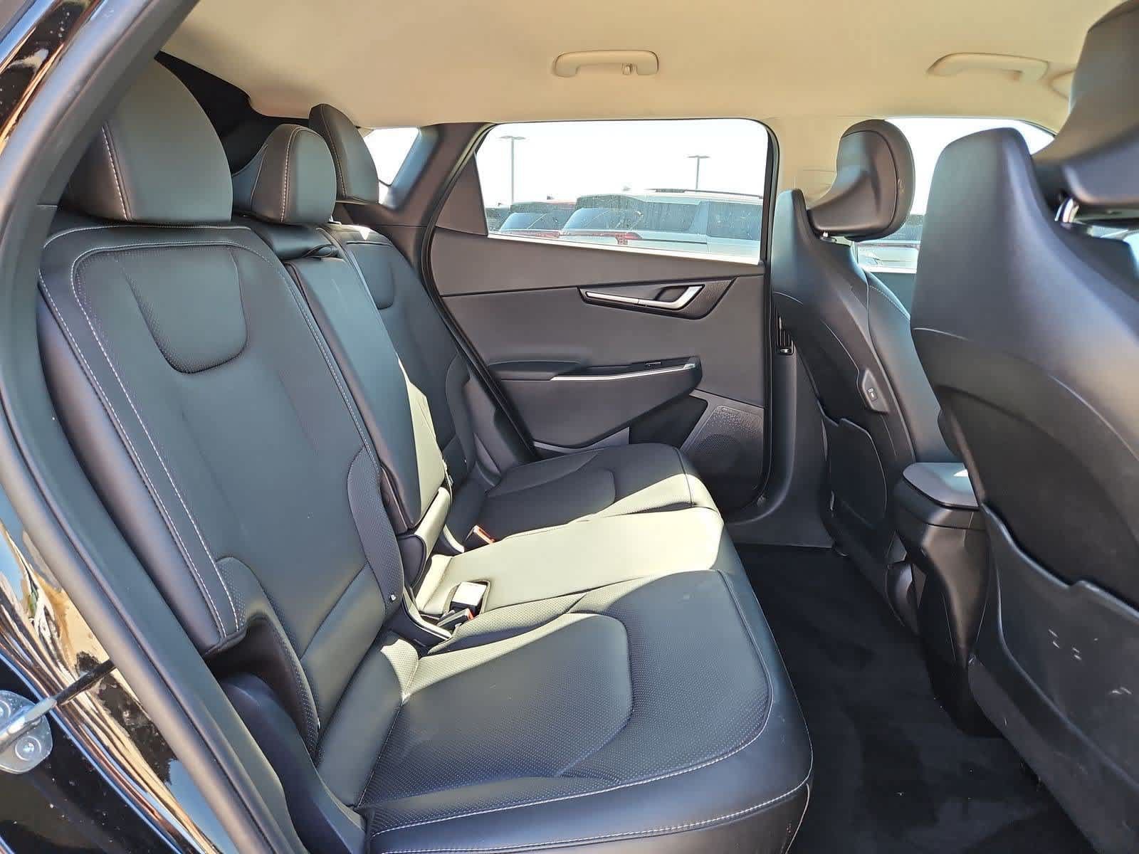 Certified 2023 Kia EV6 Wind w/ Wind Technology Package AWD/4WD image 19