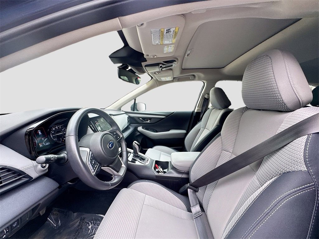 Used 2023 Subaru Outback Premium image 21