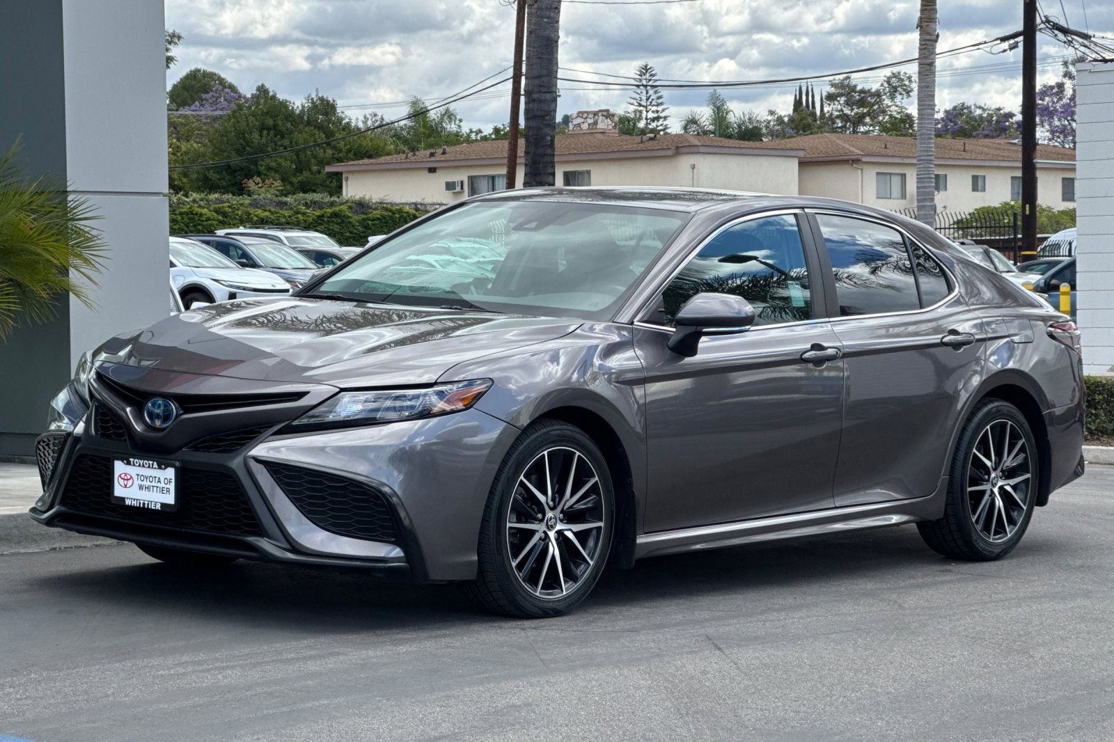 Used 2022 Toyota Camry SE FWD image 10