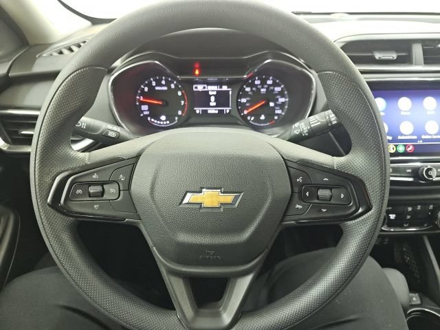 Used 2023 Chevrolet TrailBlazer LT w/ Convenience Package FWD image 8