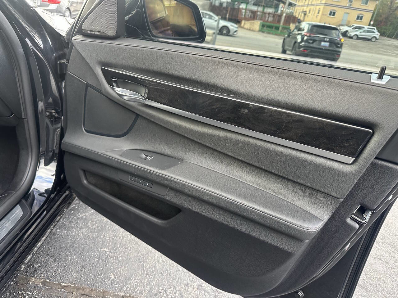 Used 2014 BMW 740Li image 12