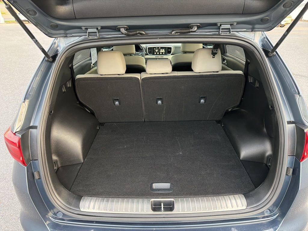 Used 2022 Kia Sportage Nightfall Edition image 18