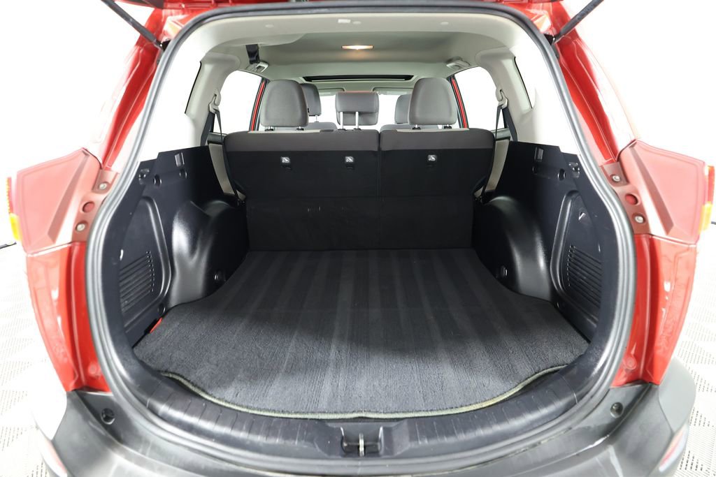 Used 2014 Toyota RAV4 XLE FWD image 12