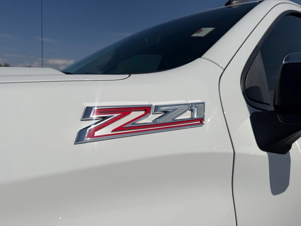Used 2020 Chevrolet Silverado 1500 LT w/ Texas Edition AWD/4WD image 12