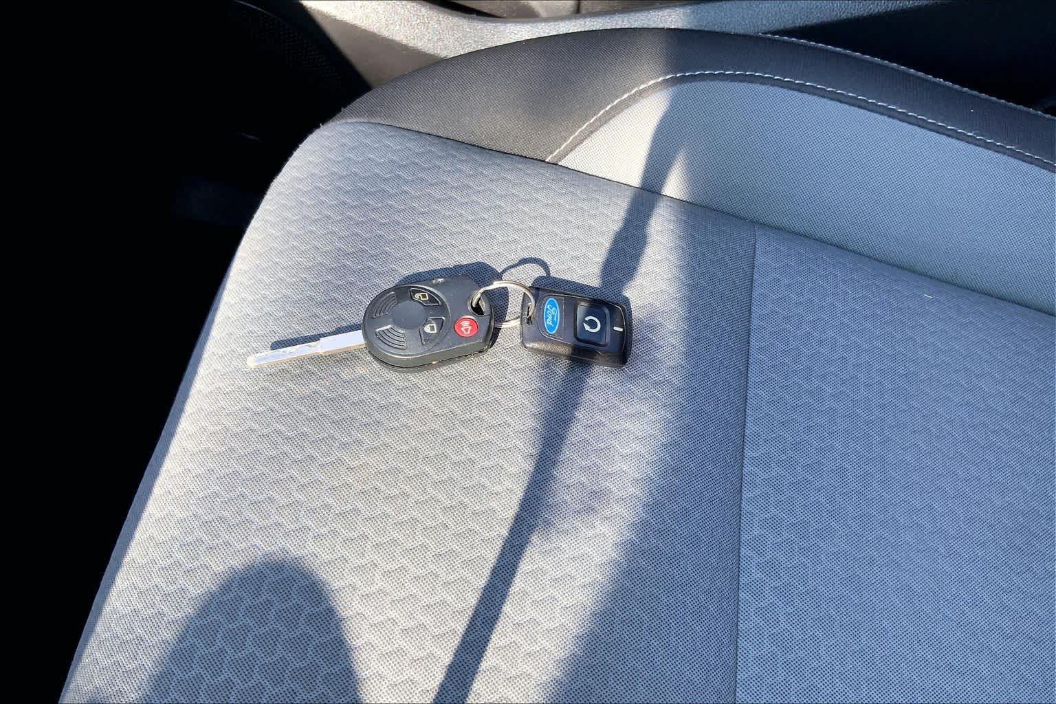 Used 2018 Ford Escape SE AWD/4WD image 15