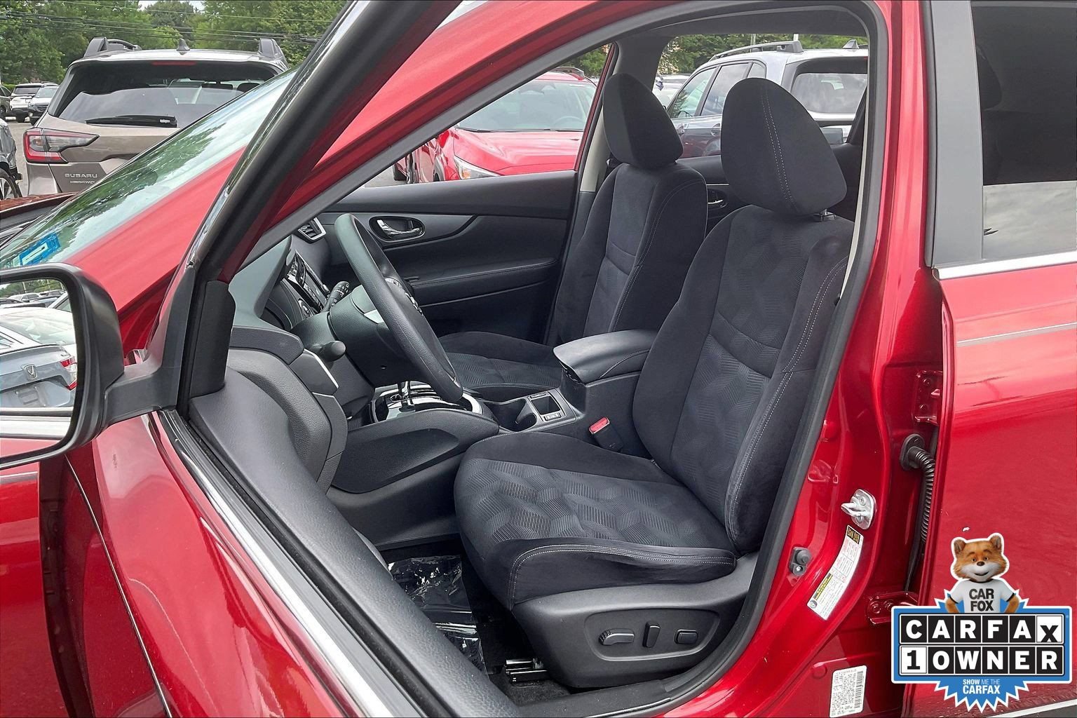 Used 2016 Nissan Rogue SV w/ SV Premium Package AWD/4WD image 8