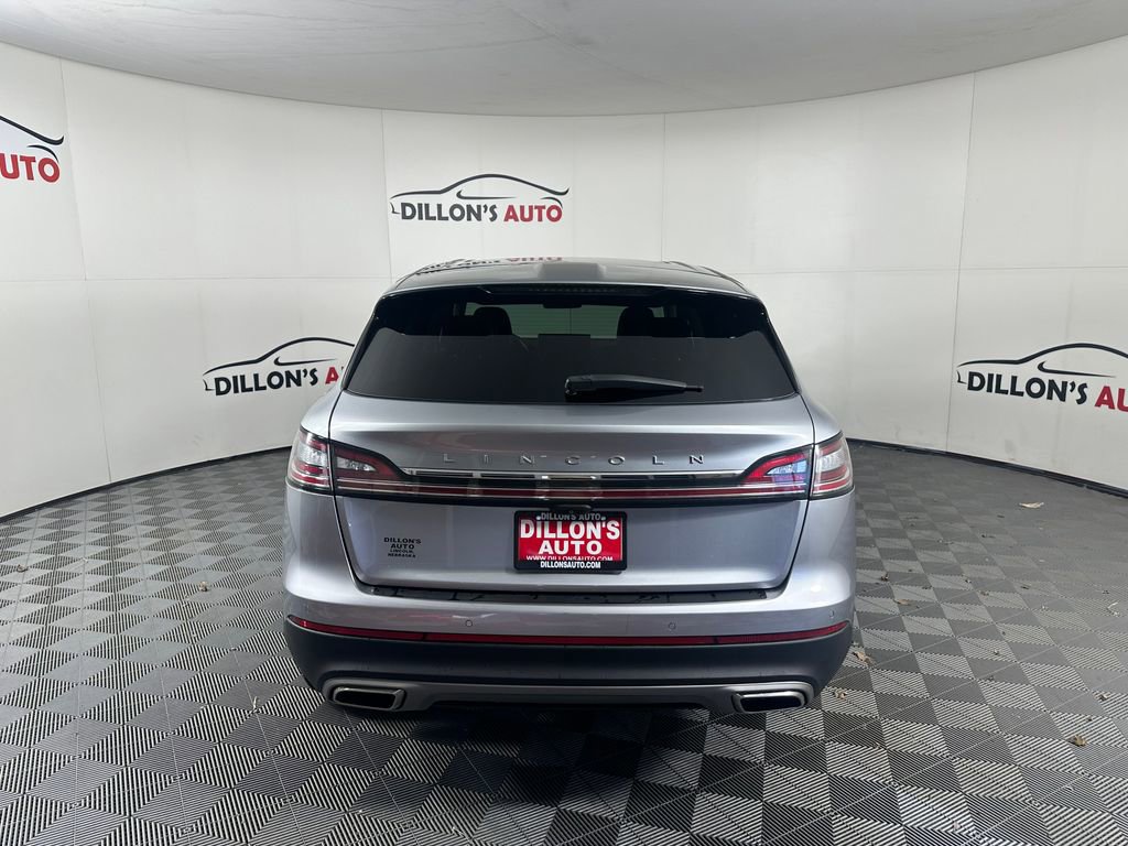 Used 2022 Lincoln Nautilus Reserve image 5