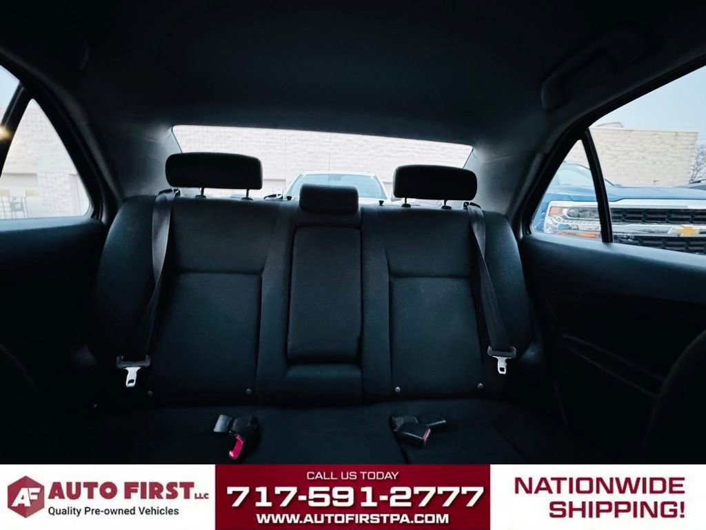 Used 2010 Toyota Yaris Sedan image 10