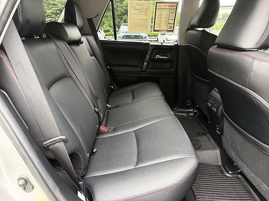 Used 2016 Toyota 4Runner Trail Premium AWD/4WD image 20