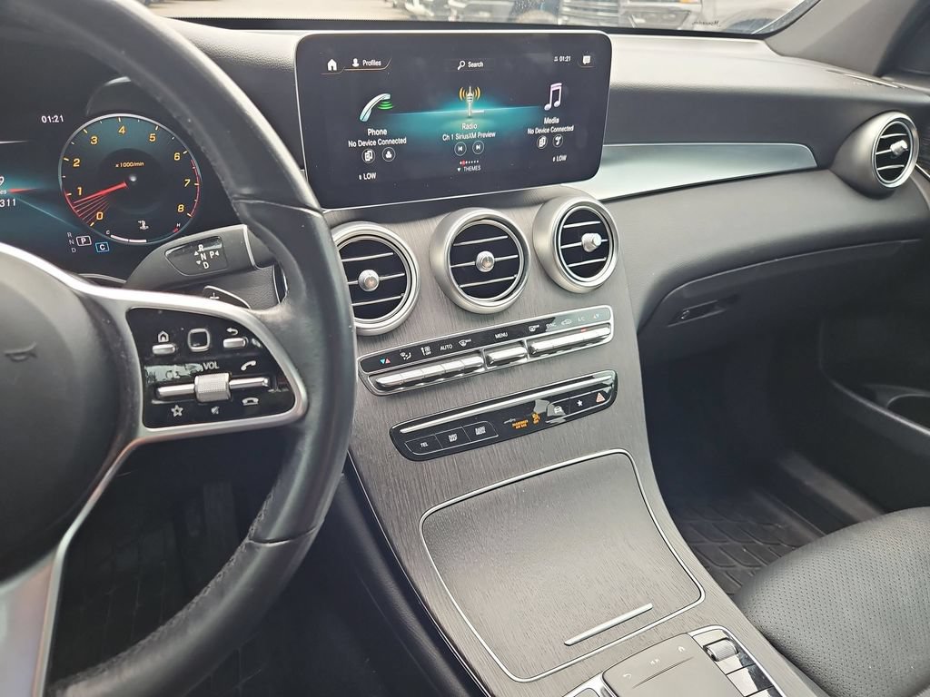 Used 2021 Mercedes-Benz GLC 300 4MATIC image 19