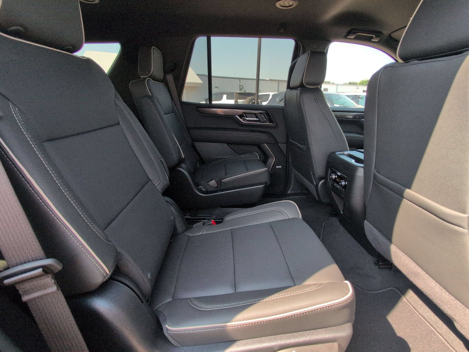 New 2026 GMC Yukon Elevation AWD/4WD image 30