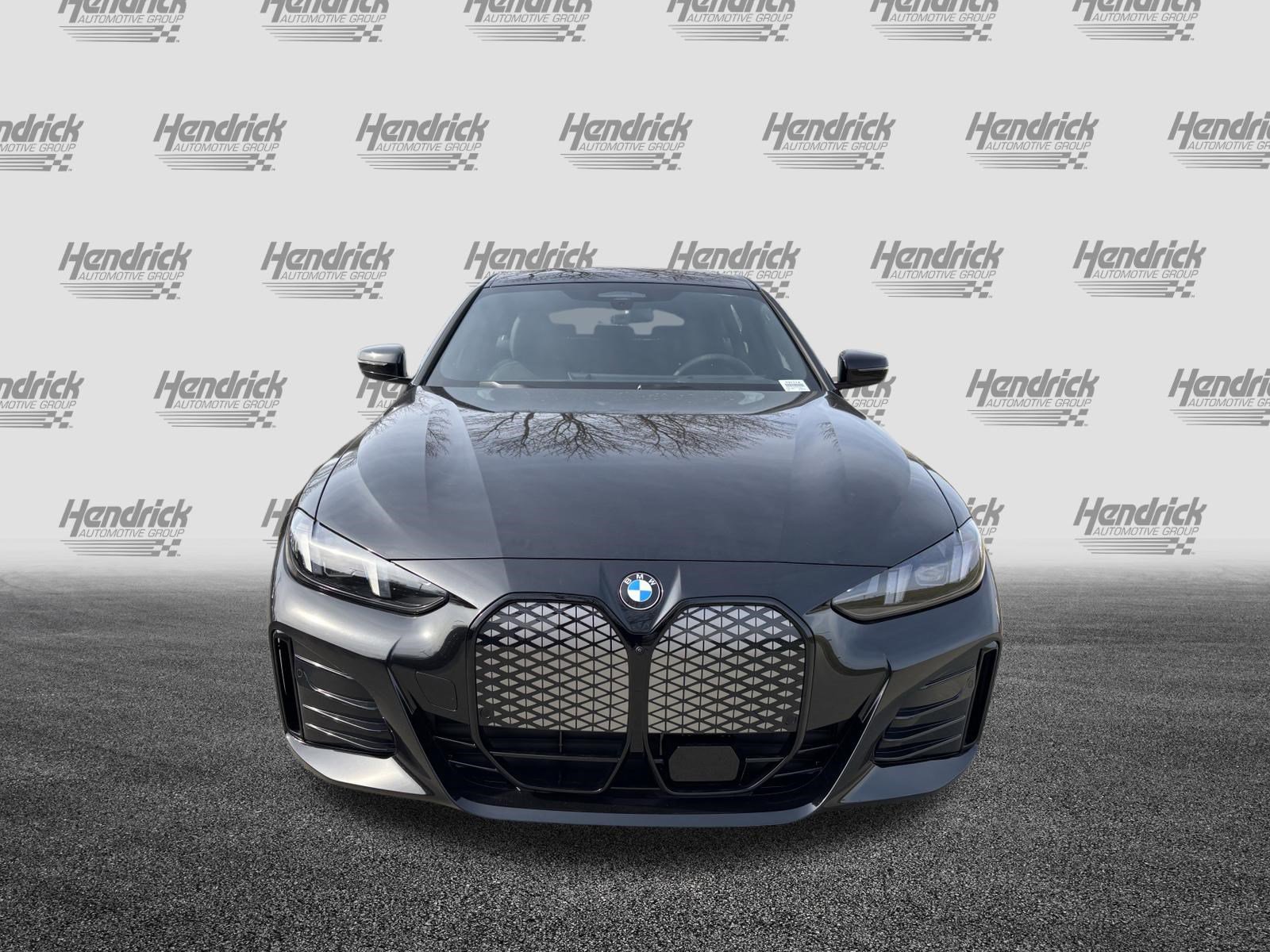 Used 2026 BMW i4 xDrive40i image 3