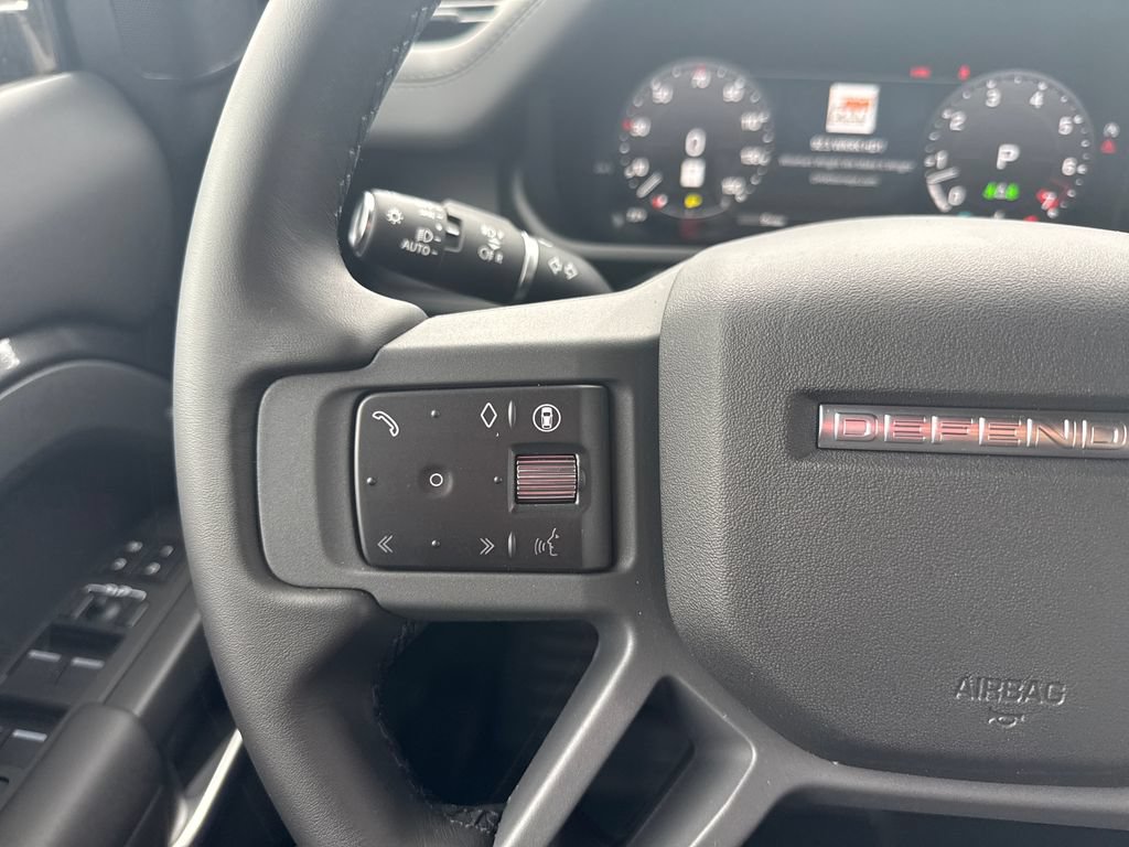 New 2026 Land Rover Defender 110 X-Dynamic SE AWD/4WD image 18